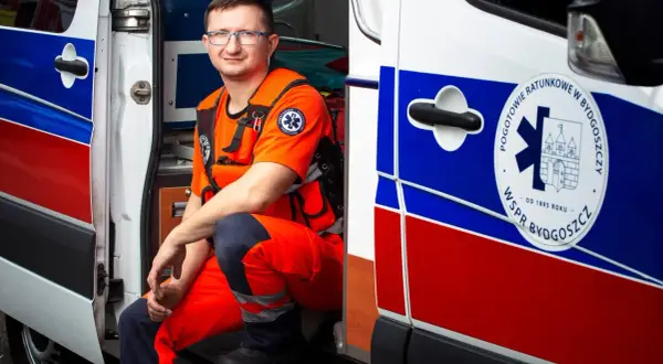 Prawo jazdy a pierwsza pomoc: Czy kurs jest obowiązkowy?